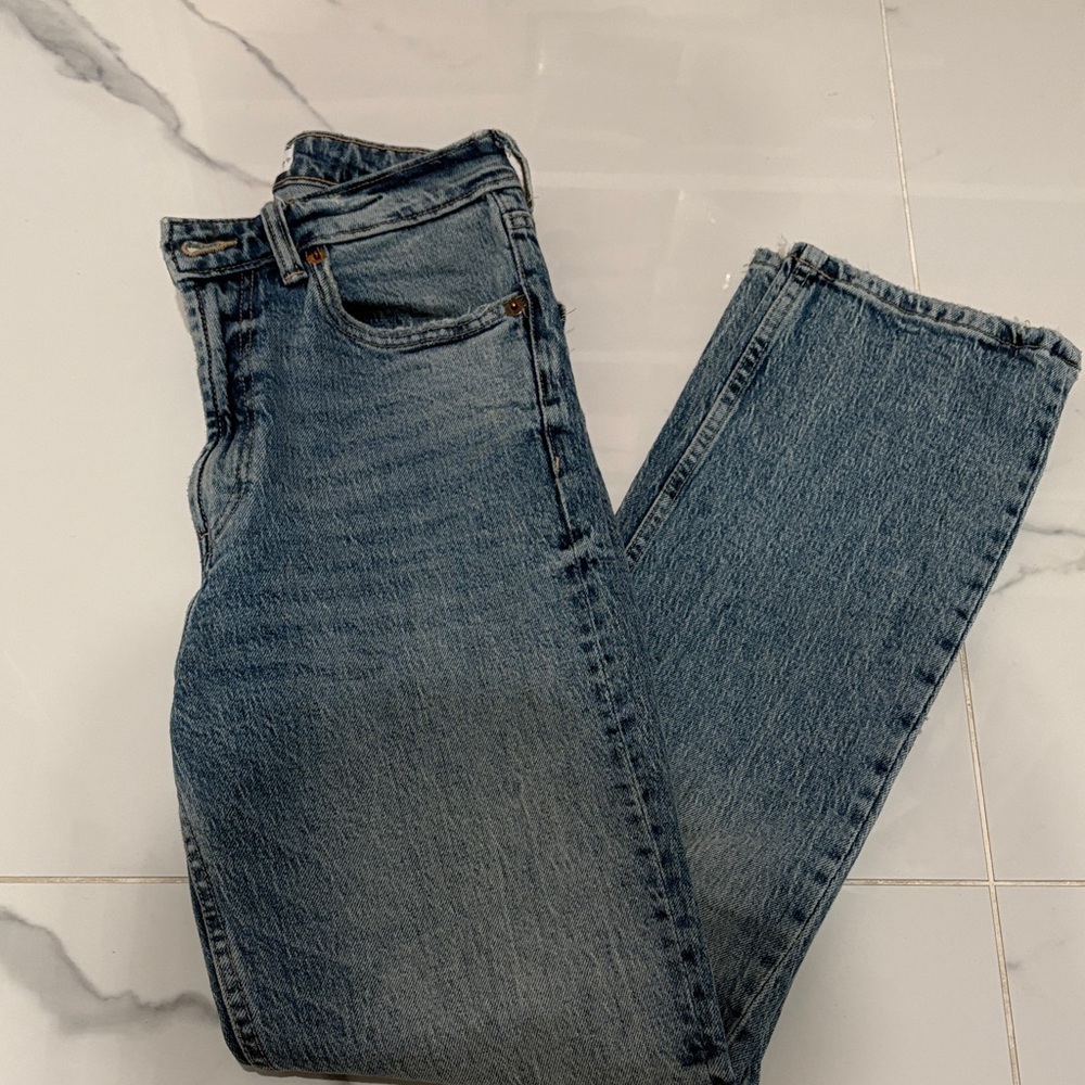 Zara Light Blue Denim Jeans